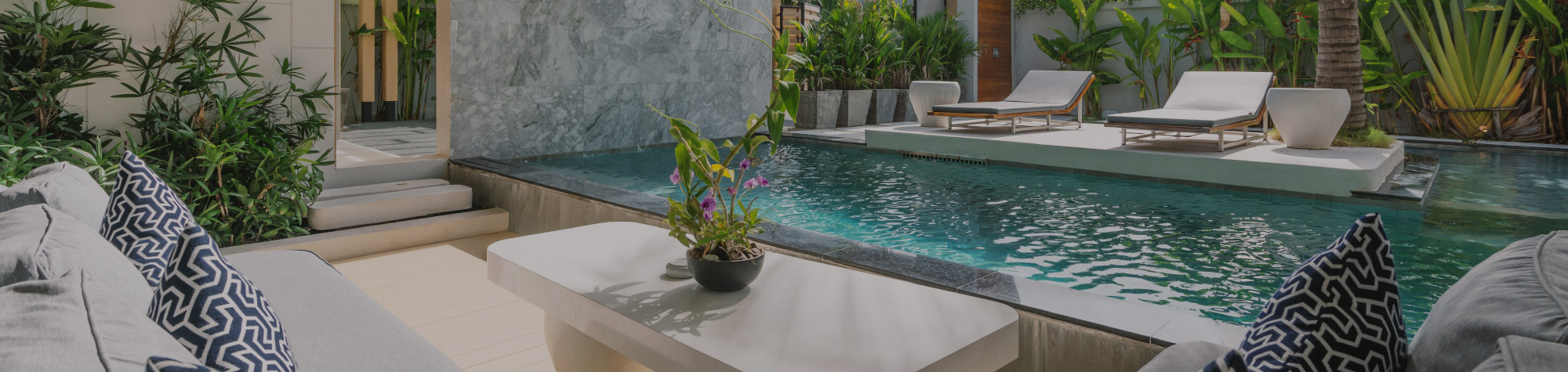 Impose These Fresh Pool Setting Ideas To Make Your Work Stand Out