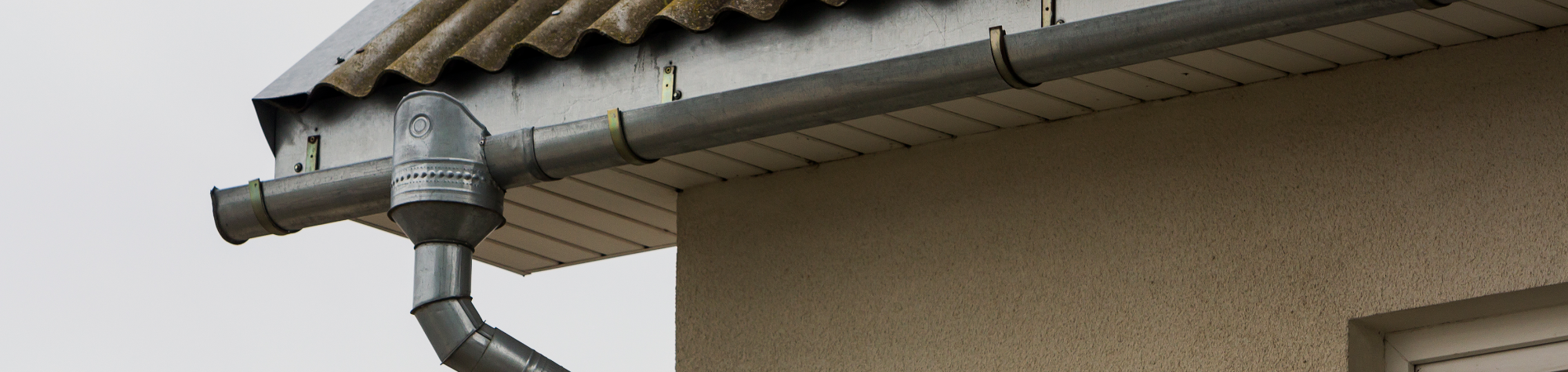 Experts Advocate The Move to Seamless Gutter System In Home Improvement